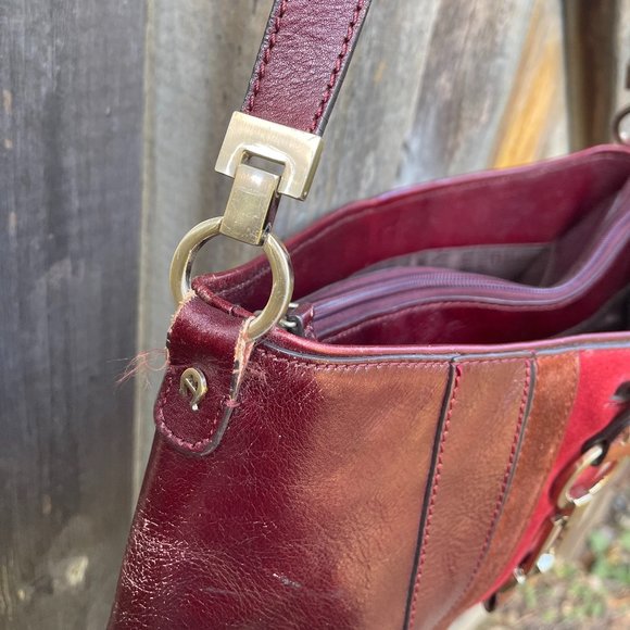 Vintage Etienne Aigner Purse - Picture 6 of 10